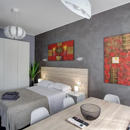 Milanrentals - Beatrice Apartmán *